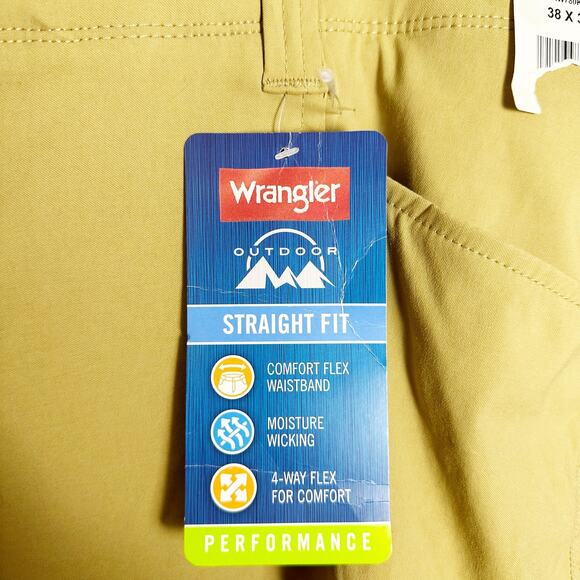 NWT Wrangler Straight Fit Outdoor Athletic Khaki Beige Pants sz 38x30 - Picture 5 of 9